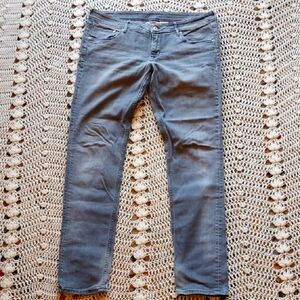 H&M Gray Straight Leg Jeans Classic Style